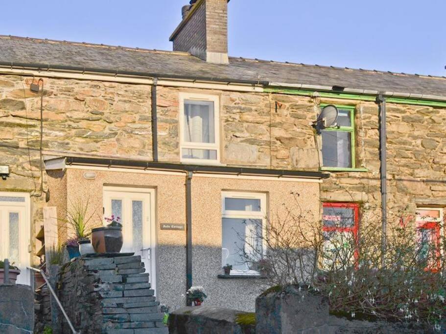 Cosy Terrace Cottage Built Into The Mountain Side. Blaenau Ffestiniog Esterno foto